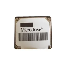 HGST 0A40701 Microdrive 3K8 8GB Ultra ATA / 33 IDE Server Hard Drive
